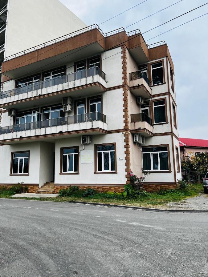 Apartments Nita Batumi Exterior photo